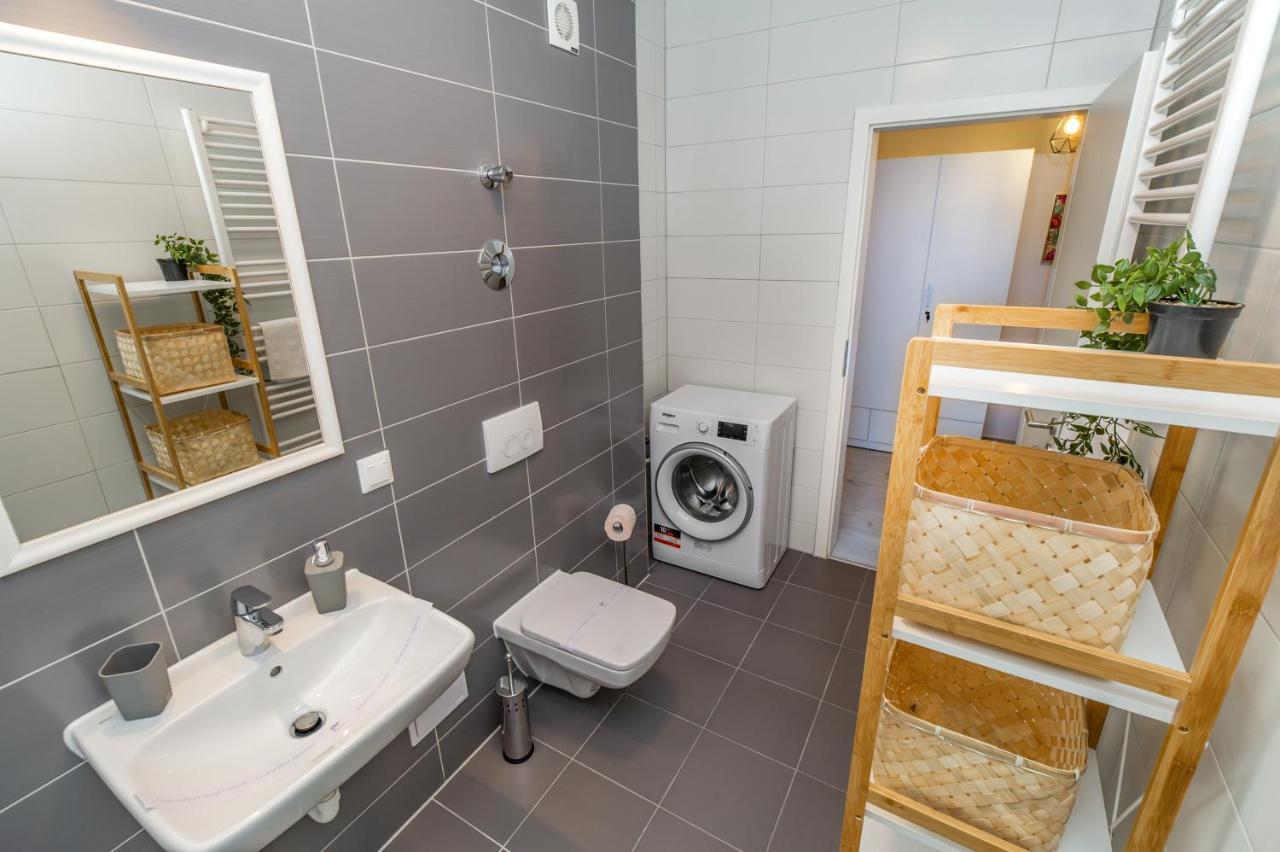 Apartament Smarald Braşov Buitenkant foto