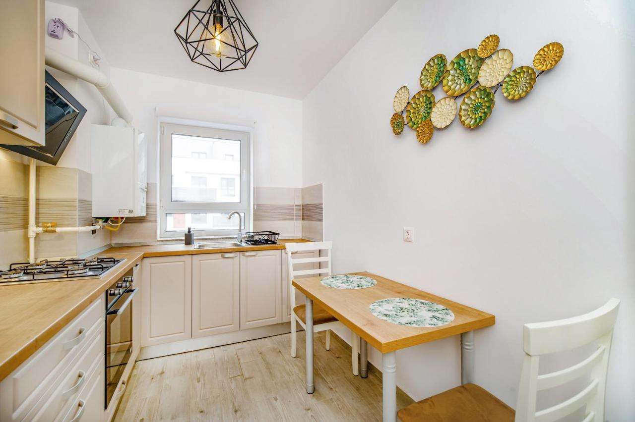 Apartament Smarald Braşov Buitenkant foto