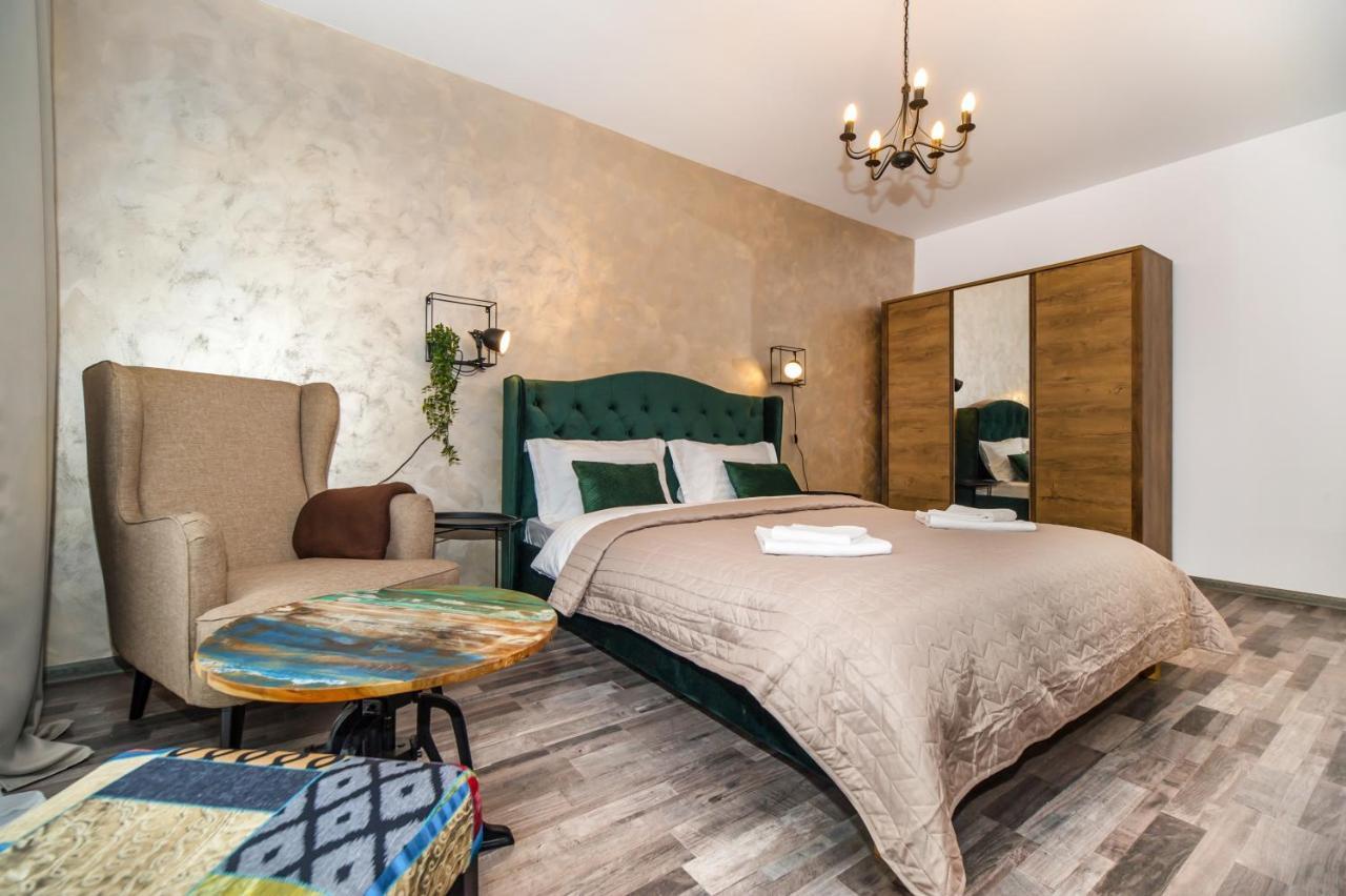 Apartament Smarald Braşov Buitenkant foto