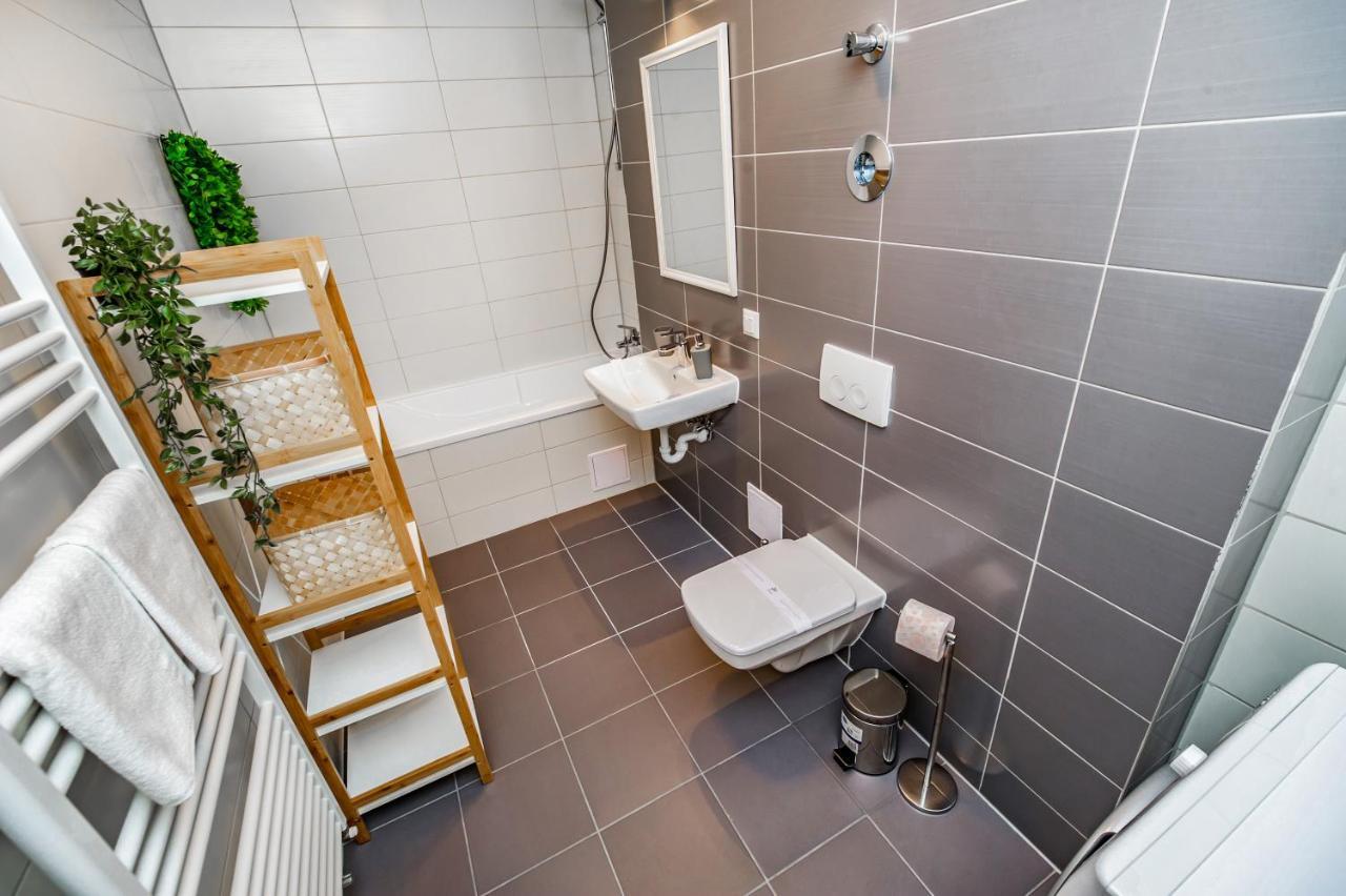 Apartament Smarald Braşov Buitenkant foto